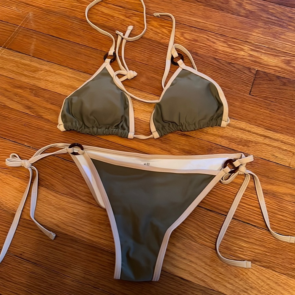Shein bathing suit never worn